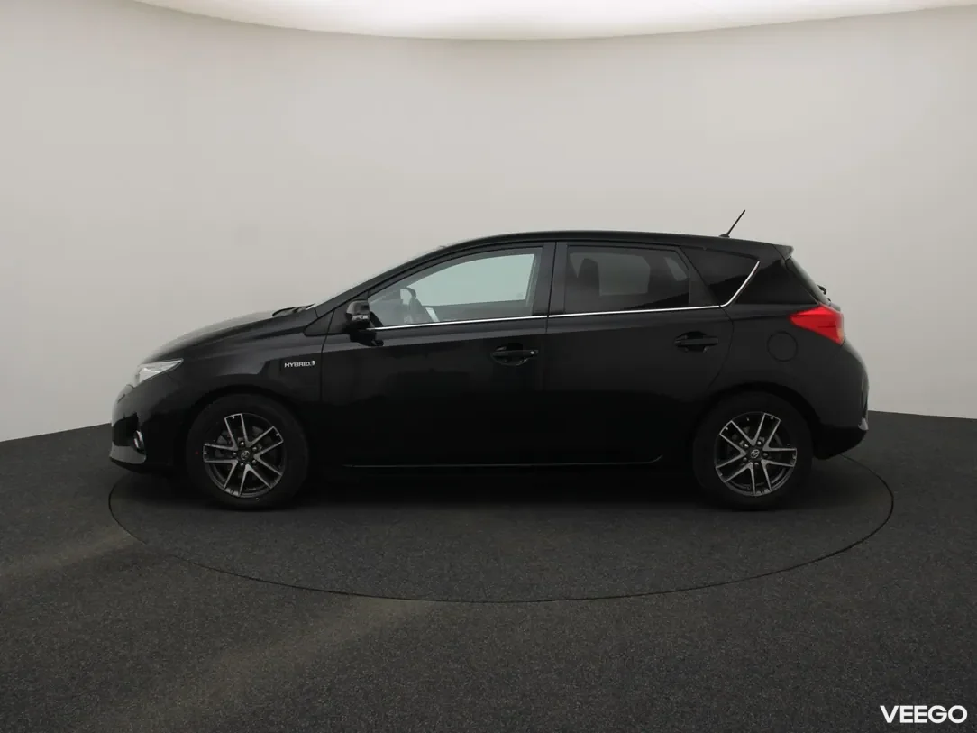Toyota Auris 1.8 100kW