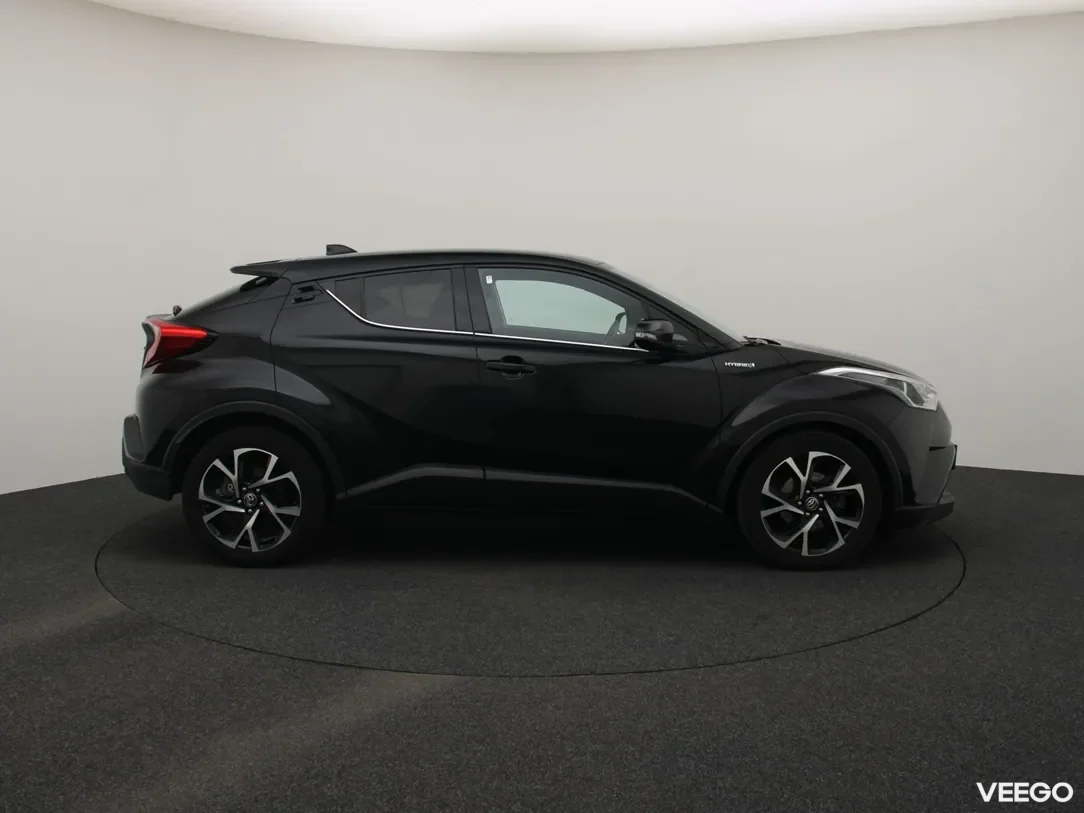 Toyota C-HR 1.8 90kW