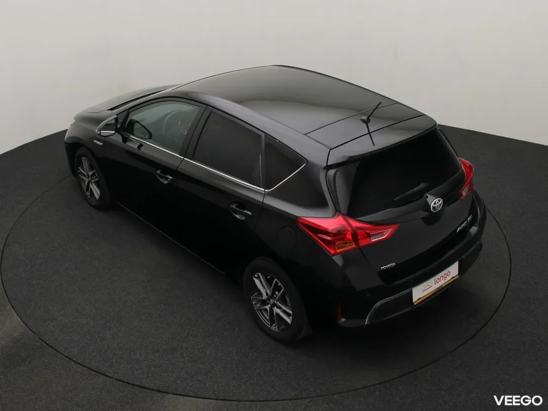 Toyota Auris 1.8 100kW