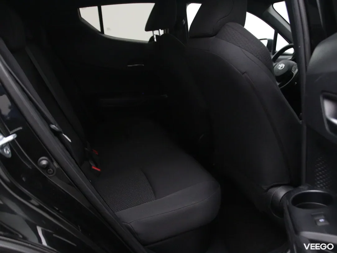 Toyota C-HR 1.8 90kW