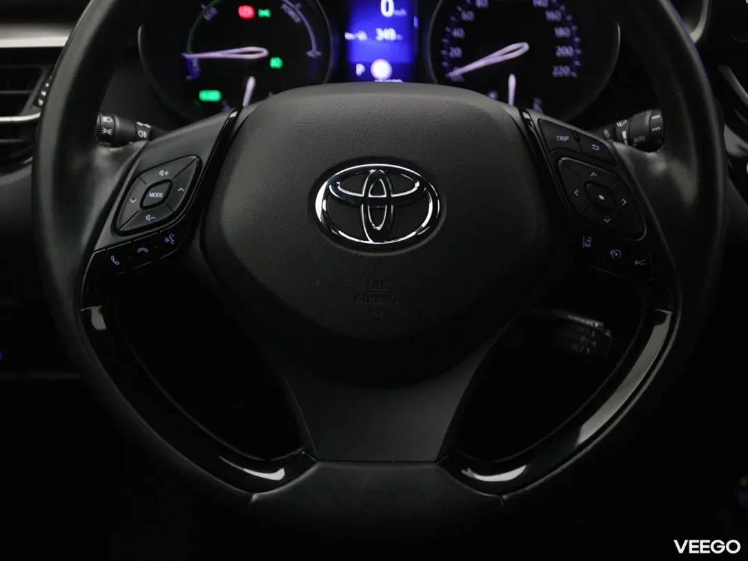 Toyota C-HR 1.8 90kW
