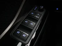 Toyota C-HR 1.8 90kW thumbnail