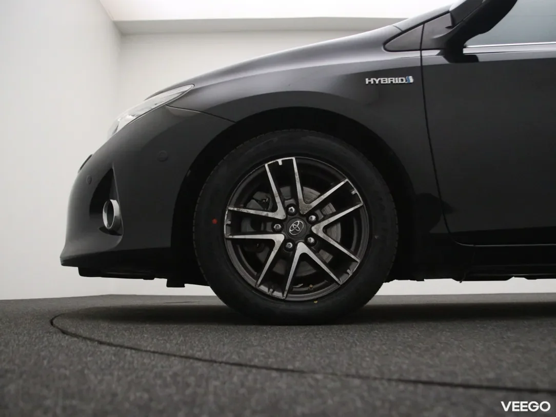 Toyota Auris 1.8 100kW