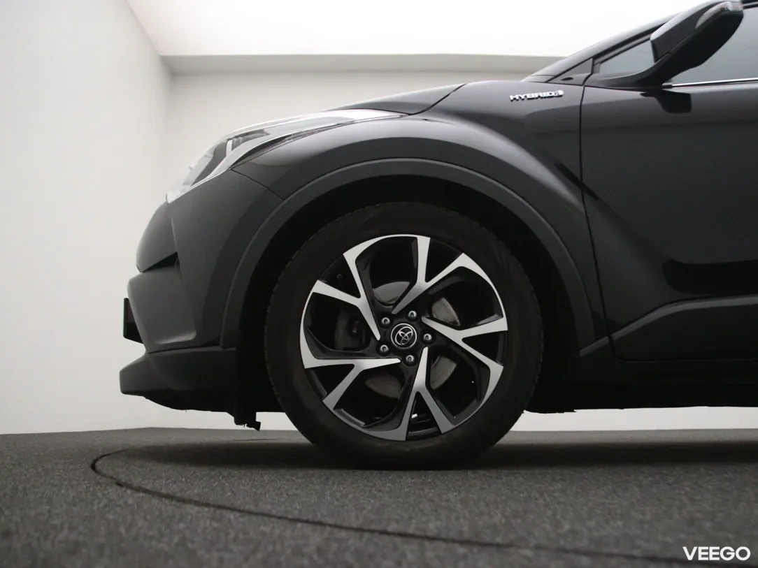 Toyota C-HR 1.8 90kW