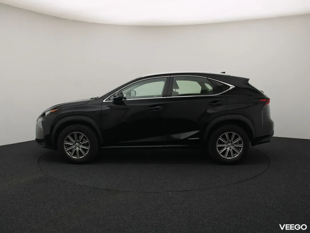 Lexus NX 2.5 145kW