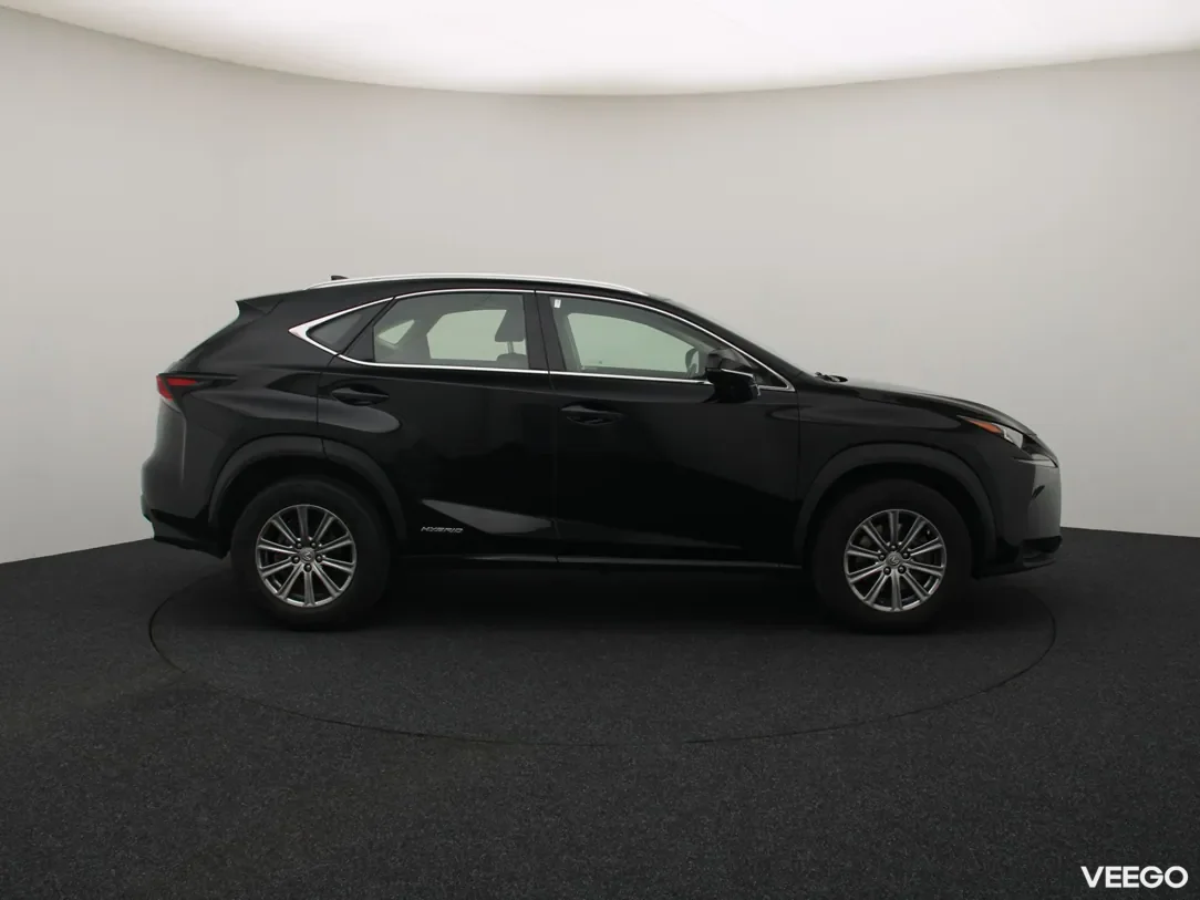 Lexus NX 2.5 145kW