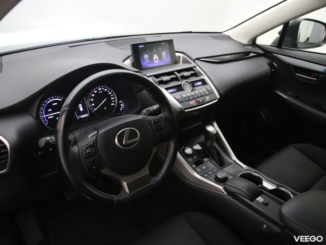 Lexus NX 2.5 145kW