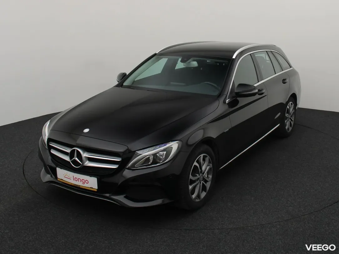 Mercedes-Benz C350 2 205kW