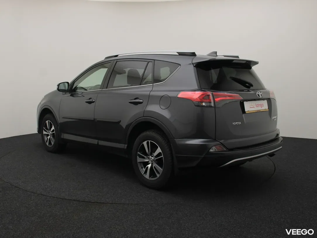 Toyota RAV4 2 112kW