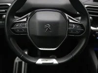 Peugeot 3008 1.2 96kW thumbnail
