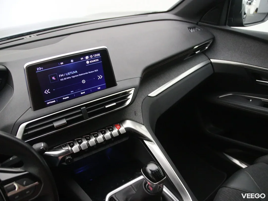 Peugeot 3008 1.2 96kW