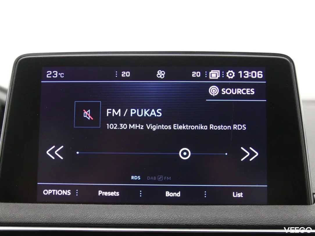 Peugeot 3008 1.2 96kW
