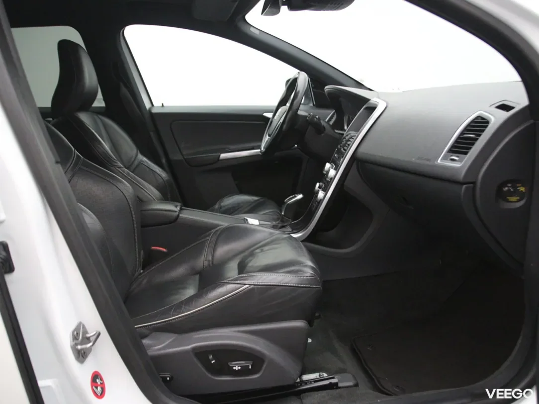 Volvo XC60 2.4 158kW