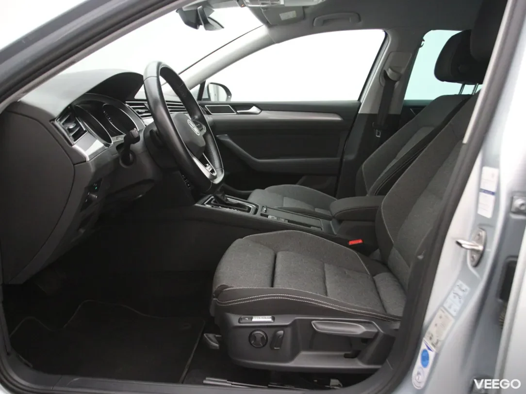 Volkswagen Passat 2 147kW