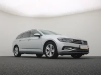 Volkswagen Passat 2 147kW thumbnail