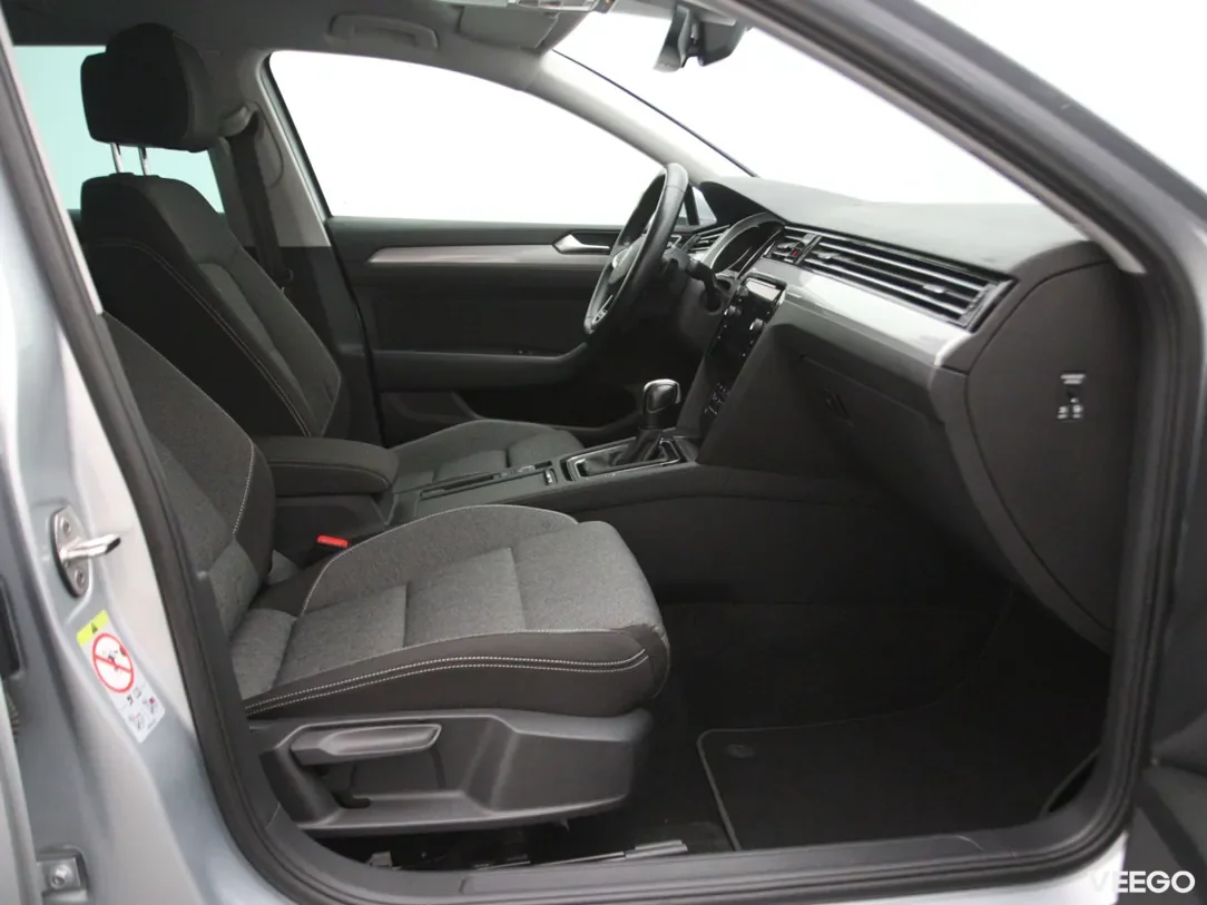 Volkswagen Passat 2 147kW