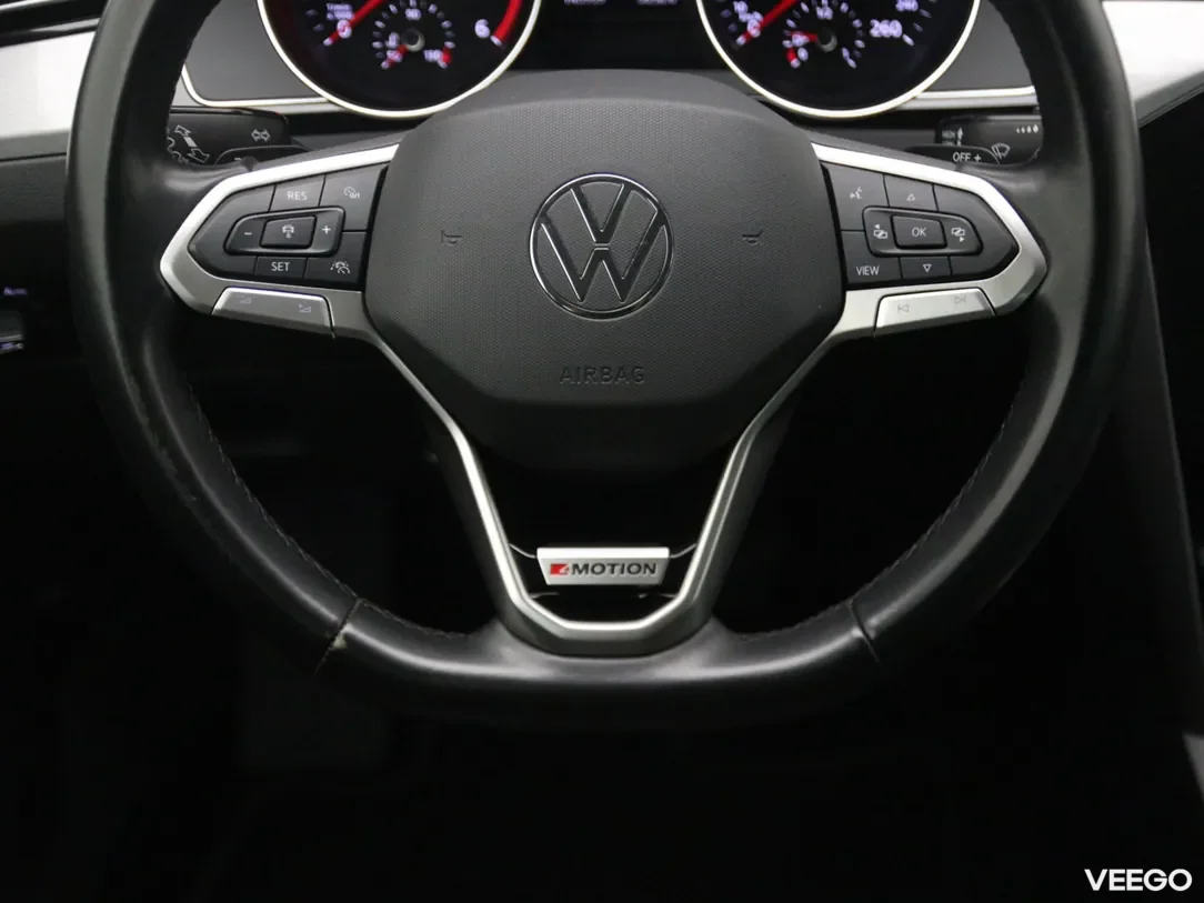 Volkswagen Passat 2 147kW