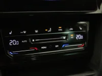 Volkswagen Passat 2 147kW thumbnail