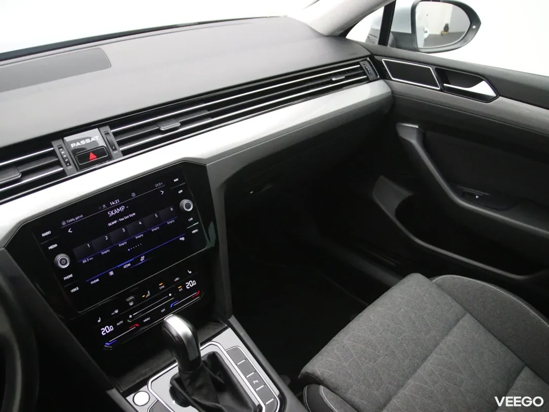Volkswagen Passat 2 147kW