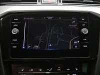 Volkswagen Passat 2 147kW thumbnail
