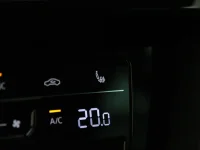 Volkswagen Passat 2 147kW thumbnail