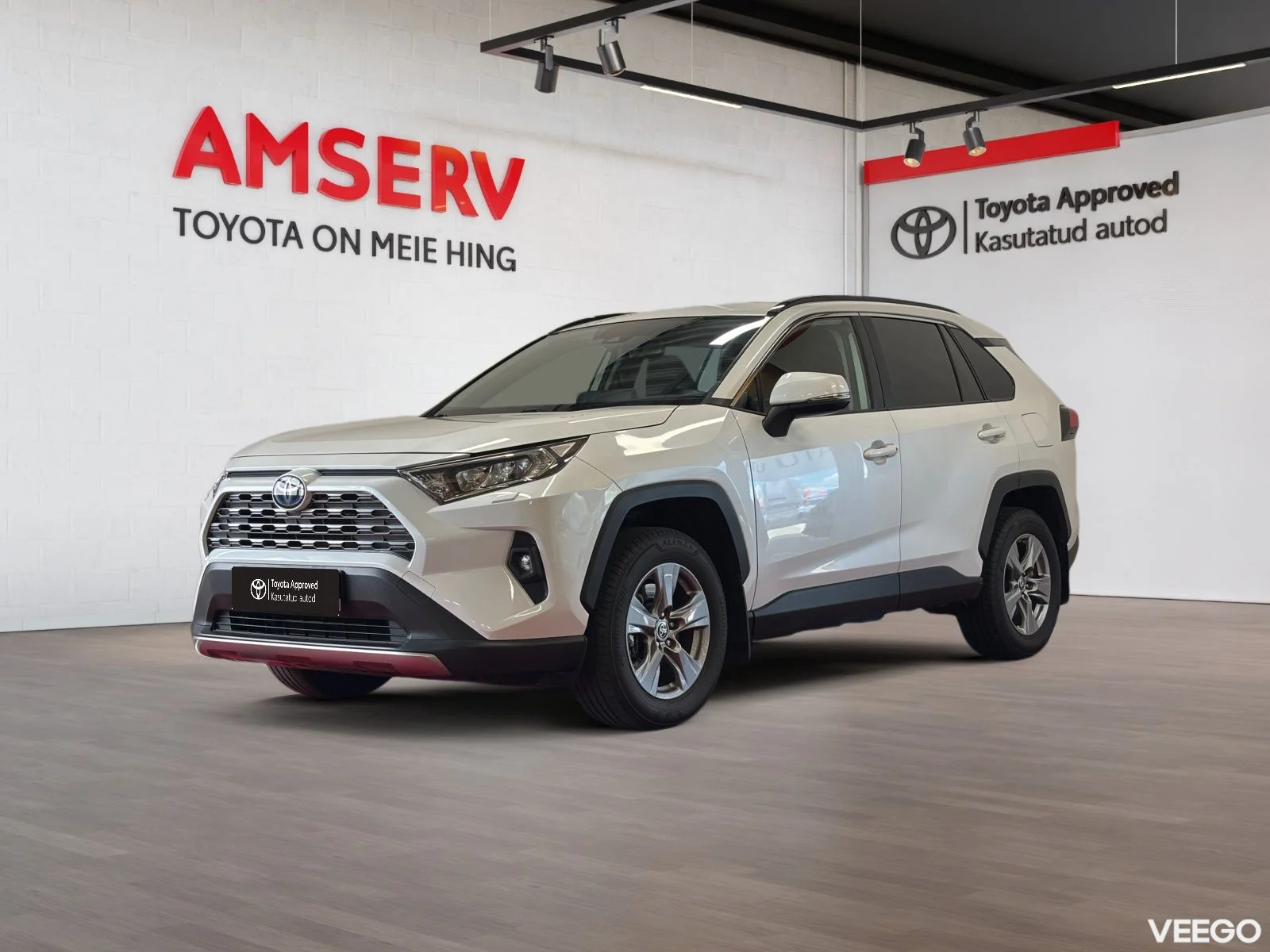 Toyota RAV4 Luxury + Comfort pakett 2.5 131kW