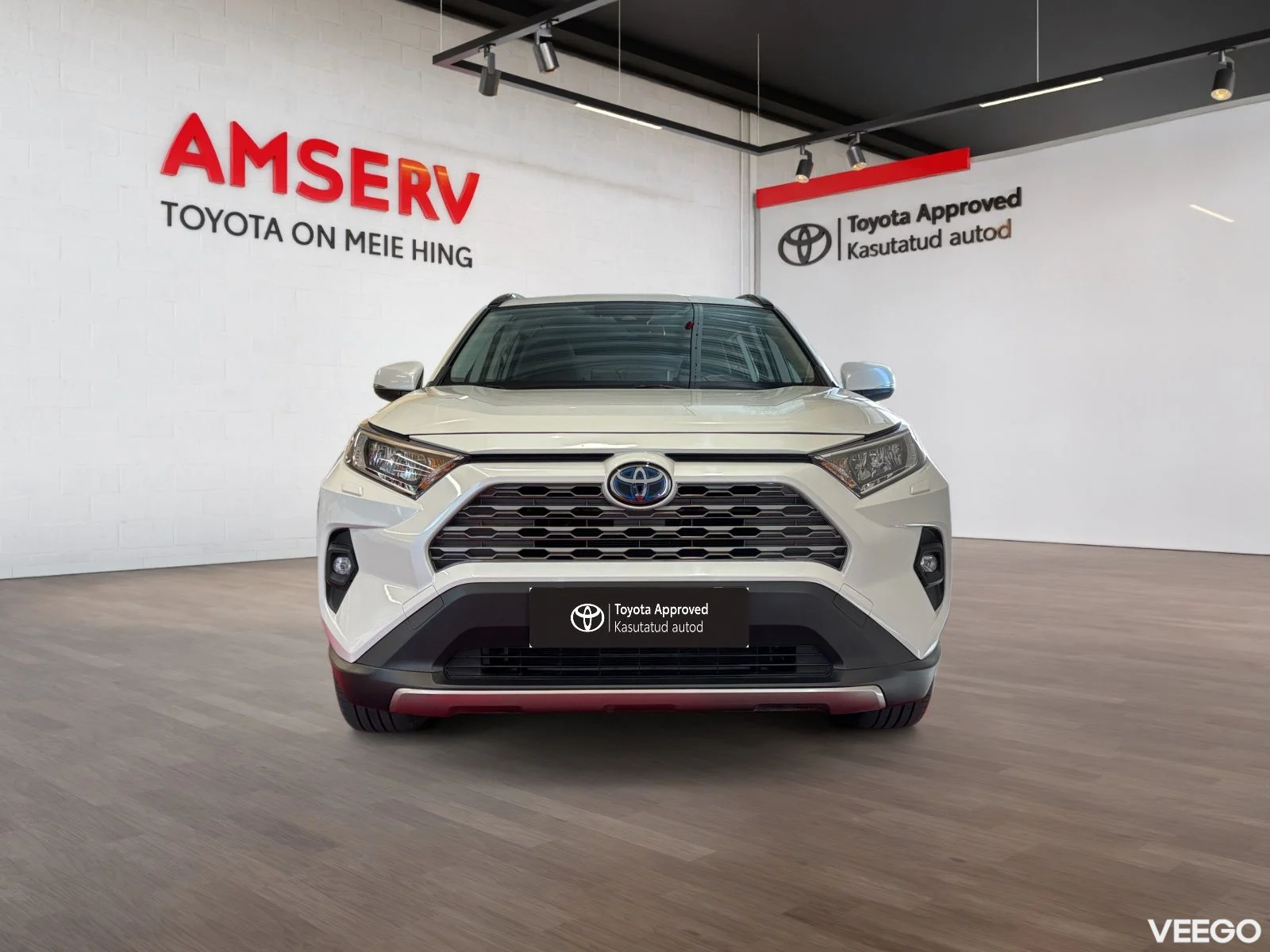 Toyota RAV4 Luxury + Comfort pakett 2.5 131kW