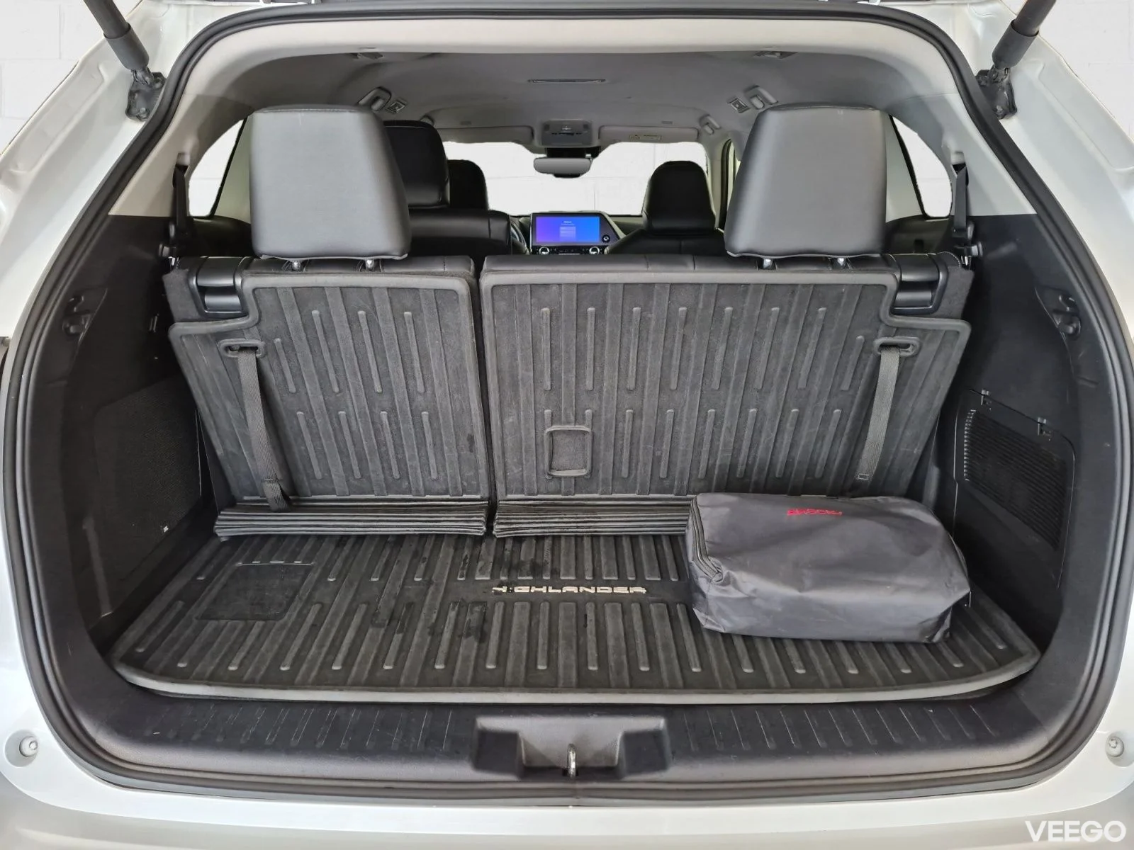 Toyota Highlander Premium AWD 2.5 140kW