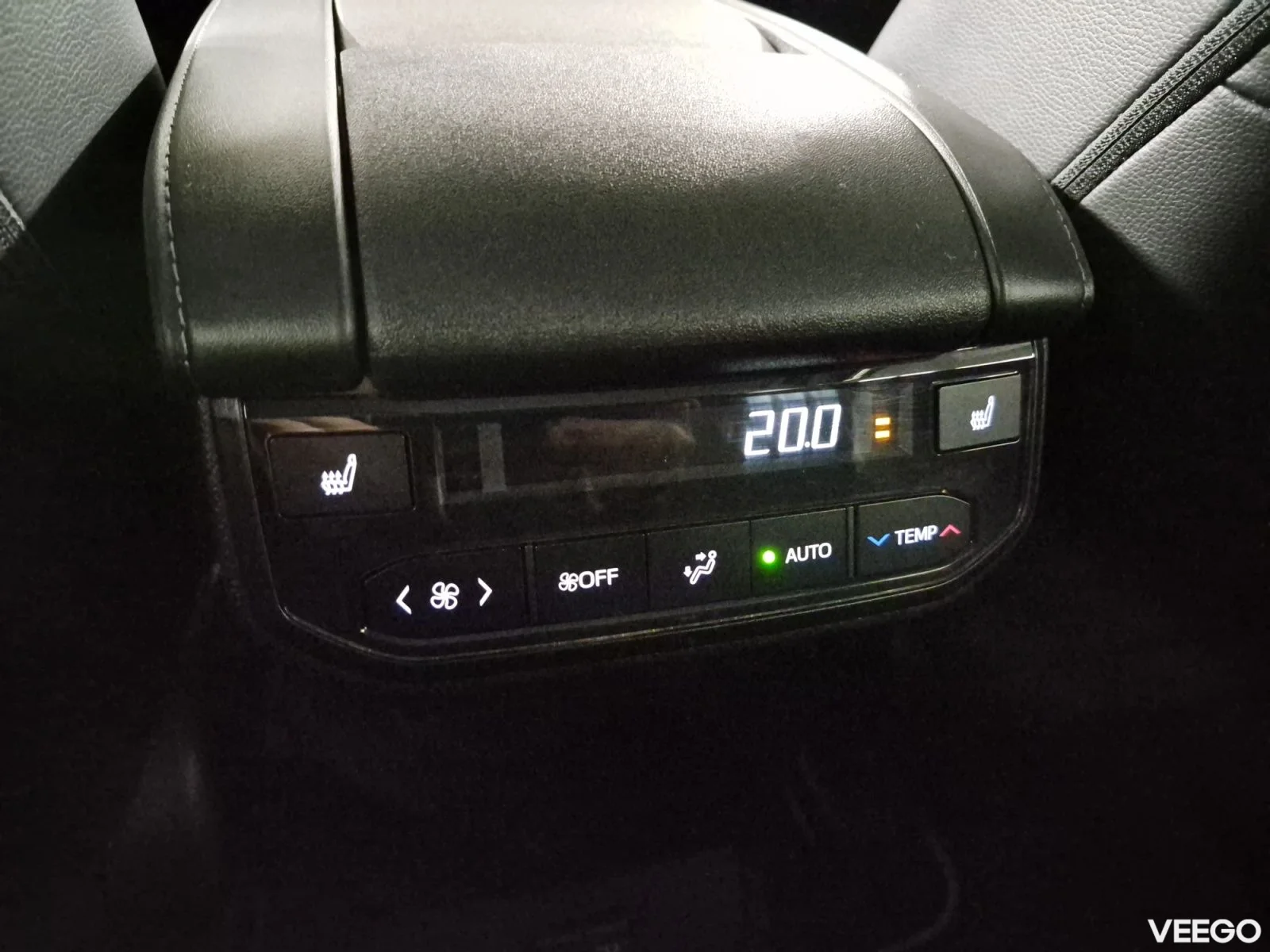 Toyota Highlander Premium AWD 2.5 140kW