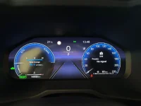 Toyota RAV4 Luxury + Comfort pakett 2.5 131kW thumbnail