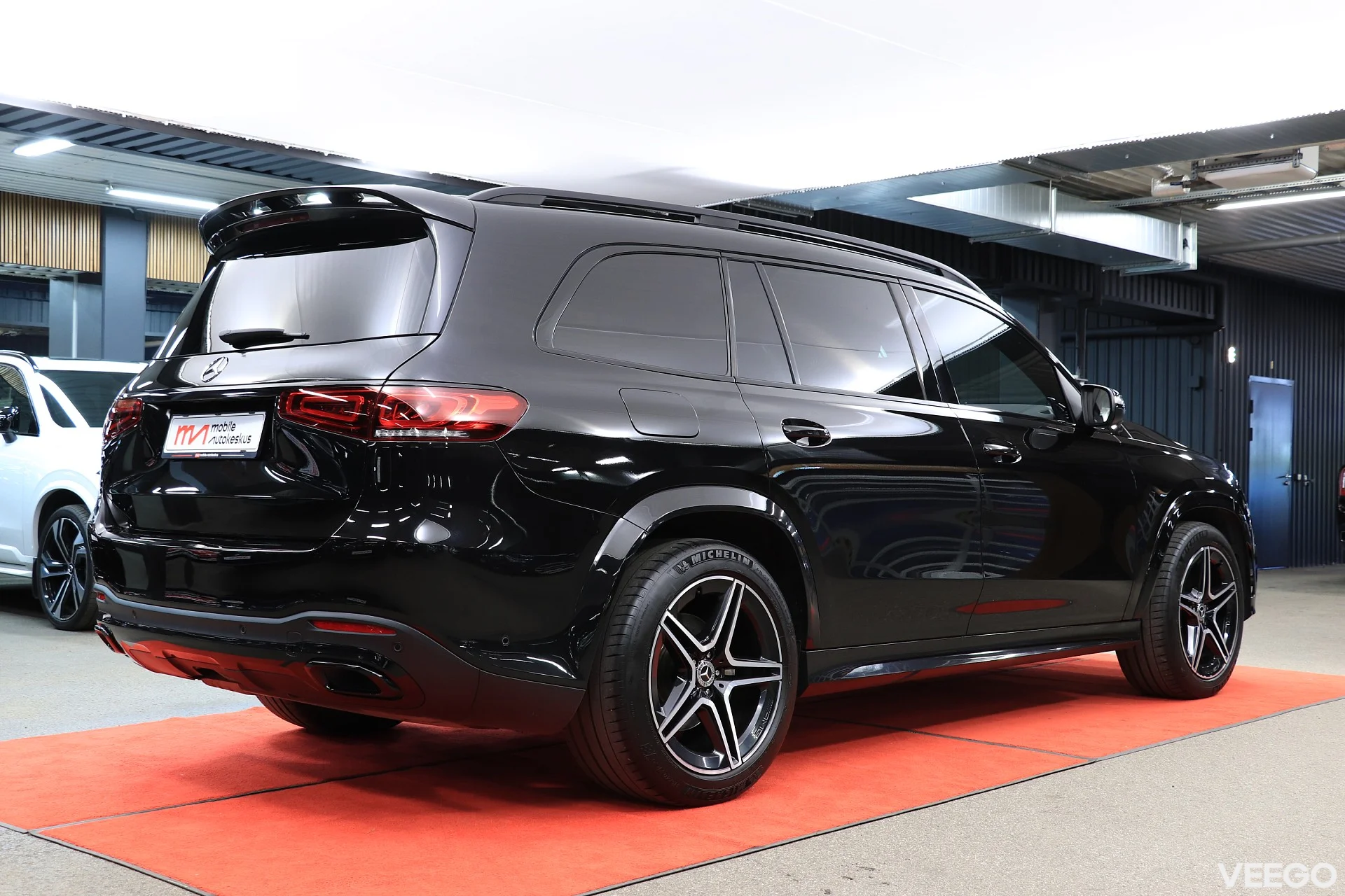 Mercedes-Benz GLS400 3.0 243kW