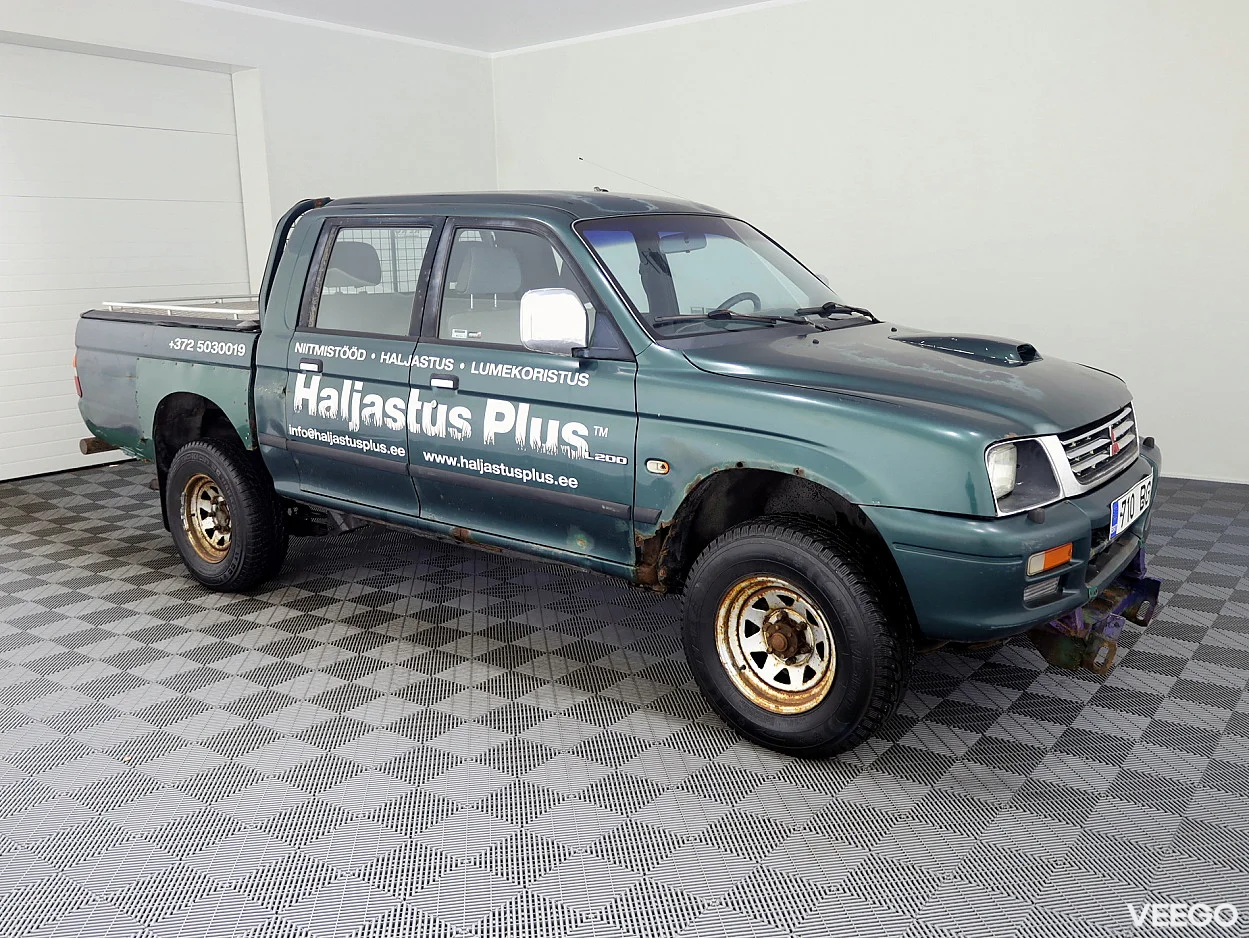 Mitsubishi L200 2.5 73kW