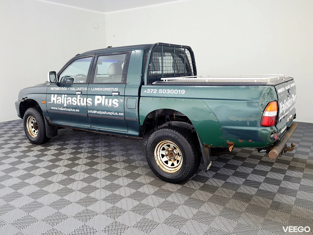 Mitsubishi L200 2.5 73kW