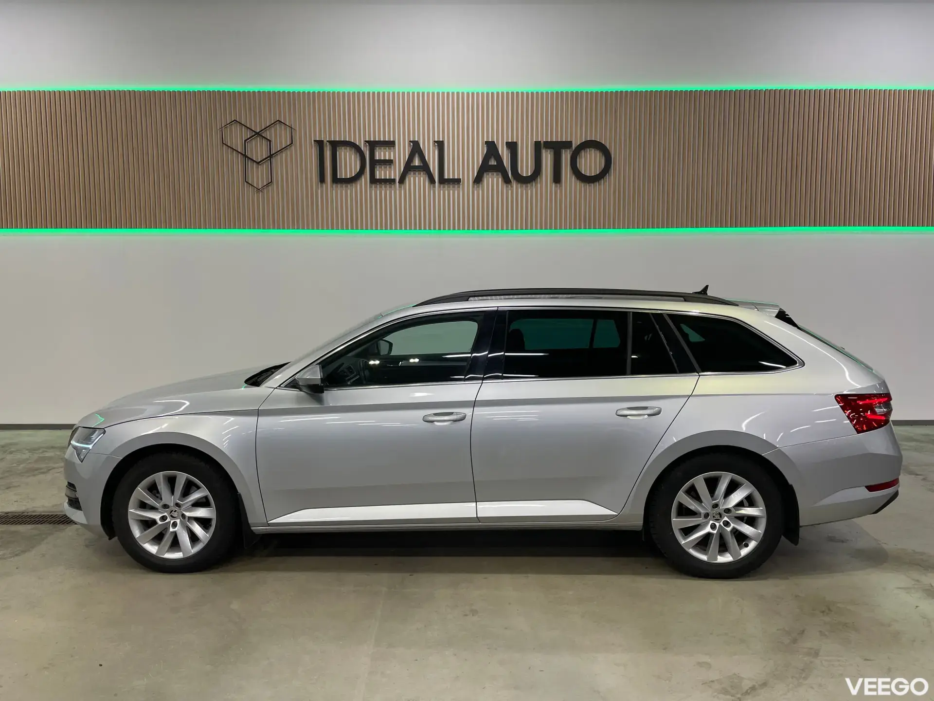 Skoda Superb - 110kW