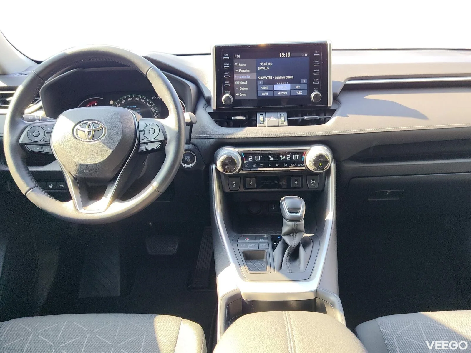 Toyota RAV4 129kW