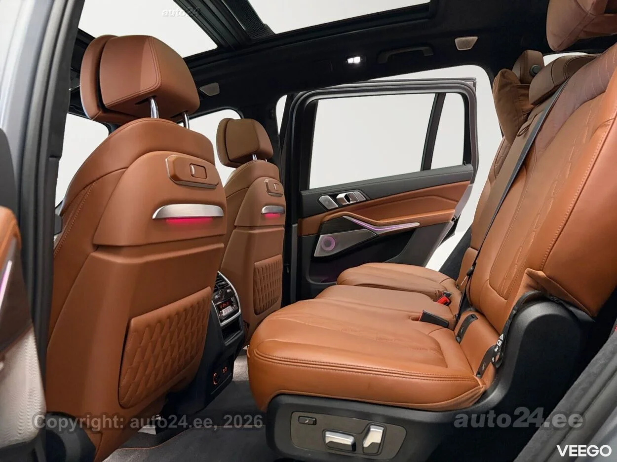 BMW X7 M60i xDrive 4.4 390kW