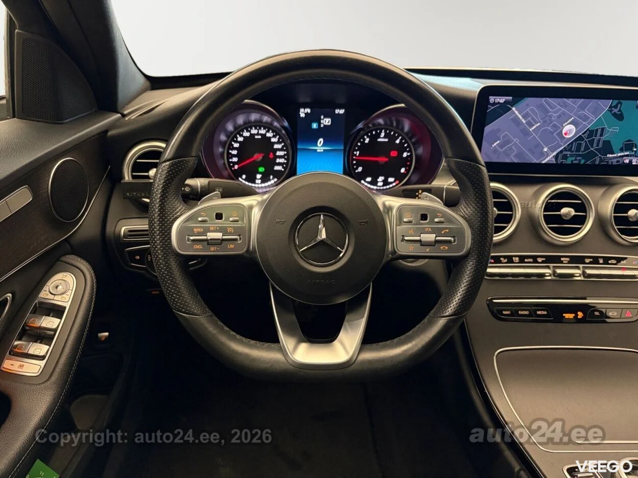 Mercedes-Benz C200 AMG 1.6 118kW