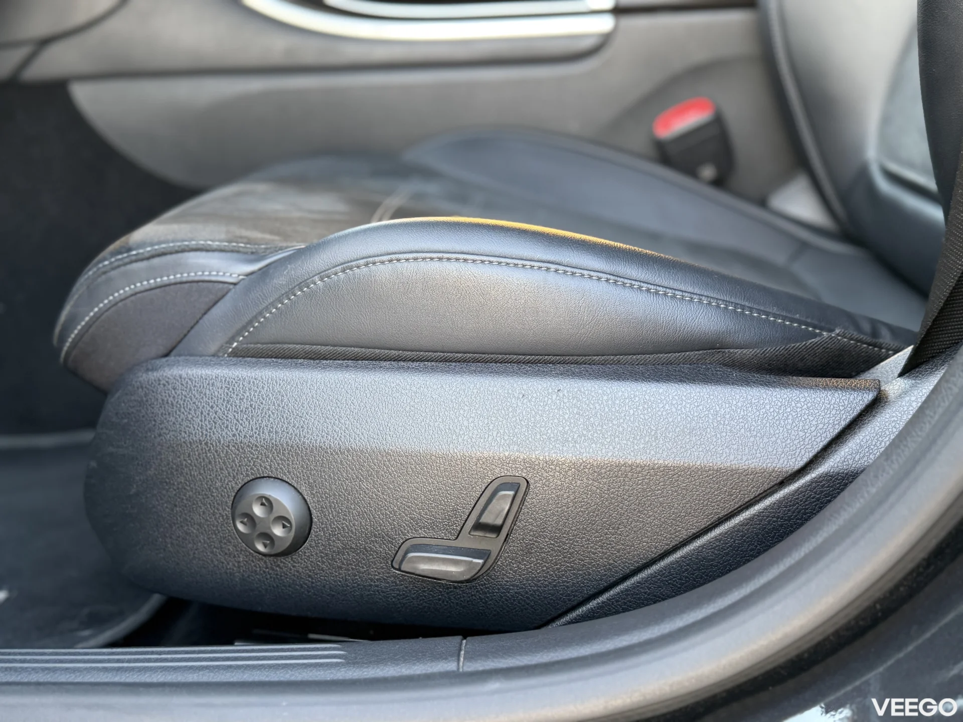 Mercedes-Benz C class C180 1.5 125kW