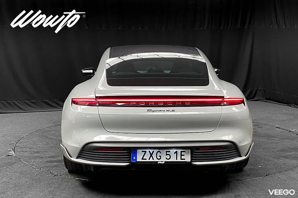 Porsche Taycan 4S 571HK /Passagerardisplay /Pano /Bose 420kW
