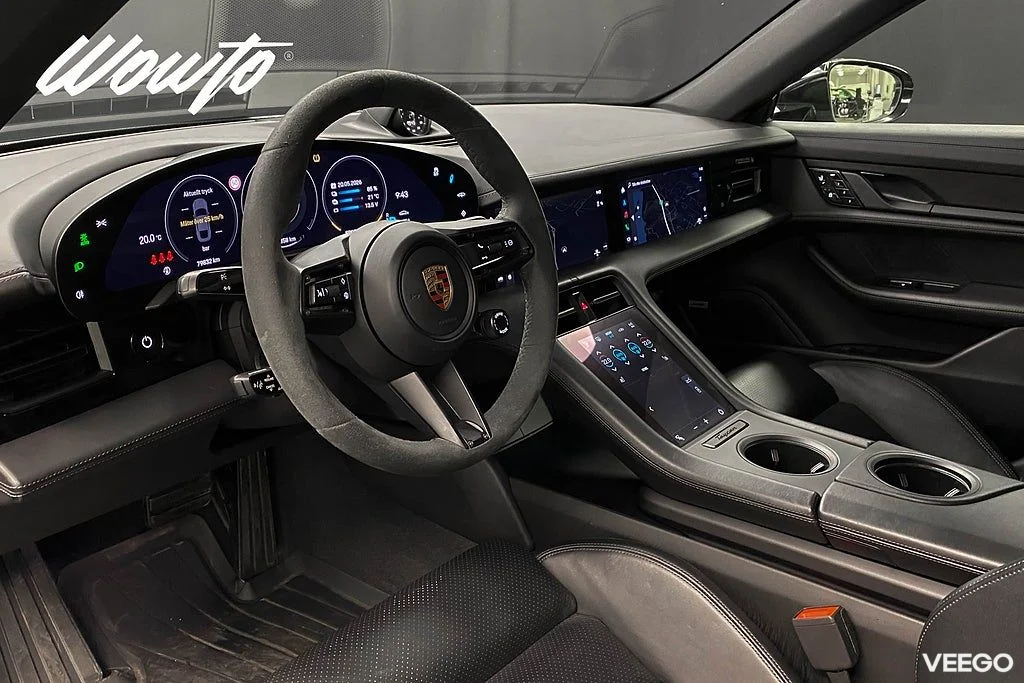 Porsche Taycan 4S 571HK /Passagerardisplay /Pano /Bose 420kW