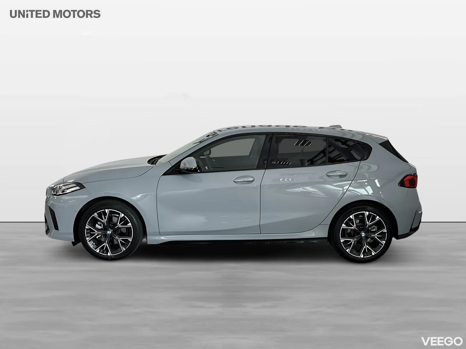 BMW 120 M Sport ParkAssist Rattvärme Automat Backkamera 0kW