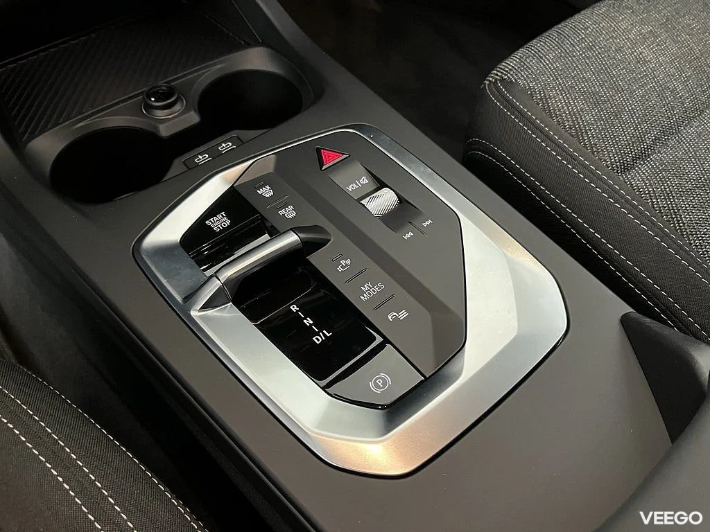 BMW 120 M Sport ParkAssist Rattvärme Automat Backkamera 0kW