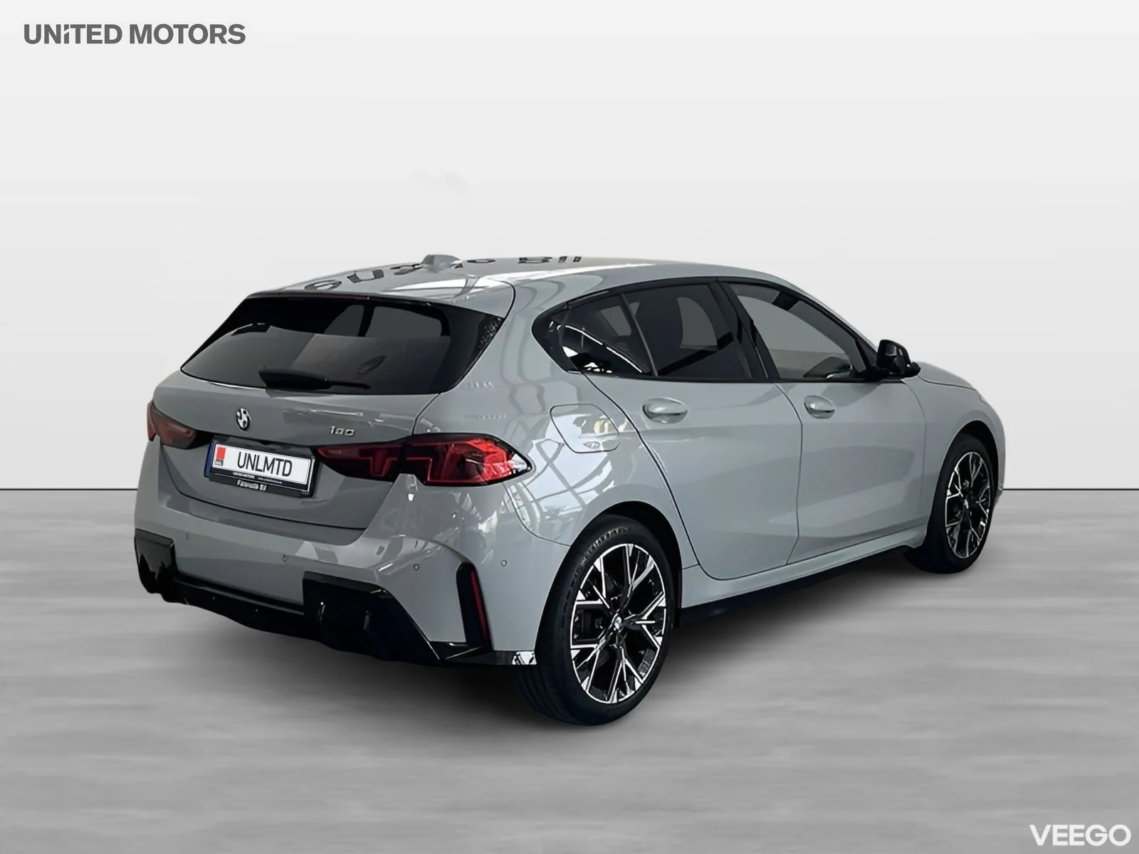 BMW 120 M Sport ParkAssist Rattvärme Automat Backkamera 0kW