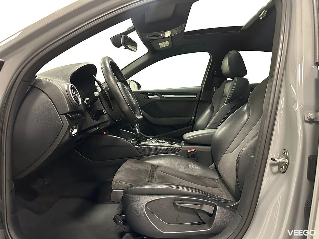 Audi A3 Sedan 2.0 TDI 184hk Quattro S tronic S-Line Panorama 135kW