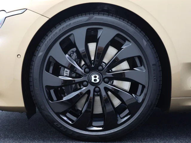 Image of Bentley Continental GT V8 4 500kW