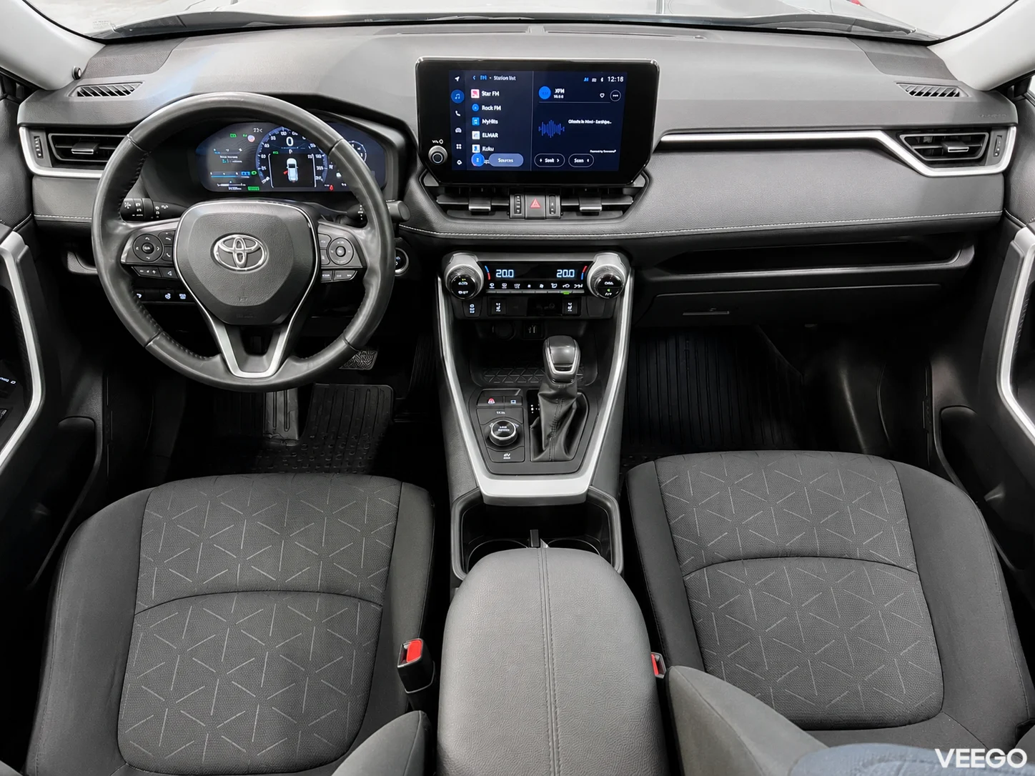 Toyota RAV4 - 2.5 131kW