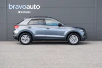 Volkswagen T-Roc Life 1.5 110kW thumbnail