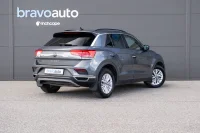 Volkswagen T-Roc Life 1.5 110kW thumbnail