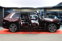 Rolls-Royce Cullinan 6.7 420kW thumbnail