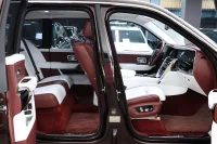 Rolls-Royce Cullinan 6.7 420kW thumbnail